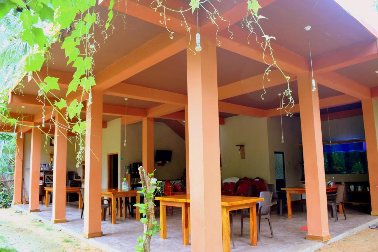 Lakeside Cabana Tissamaharama Εξωτερικό φωτογραφία